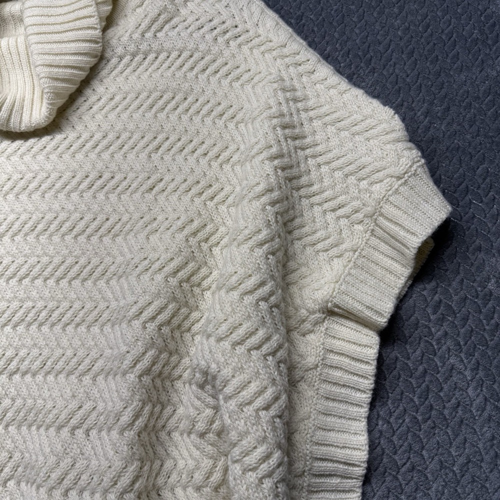 Lole Women's Cream Knit Poncho Sweater One Size Cowl Neck Chevron Pattern Cozy - Picture 4 of 13
